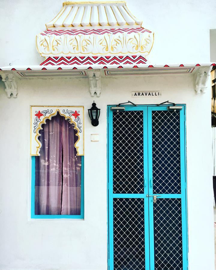 Gypsy Child Lake Hostel Udaipur Kültér fotó