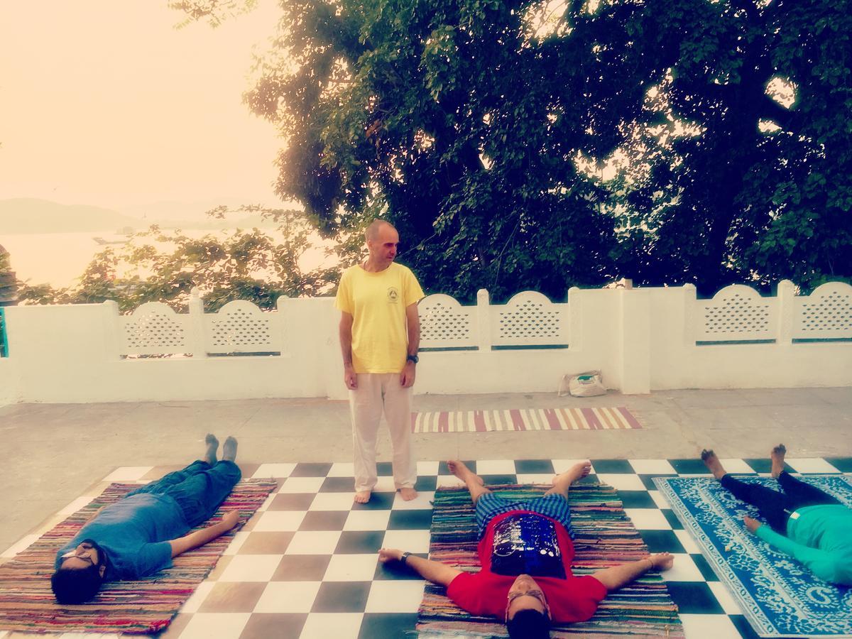 Gypsy Child Lake Hostel Udaipur Kültér fotó
